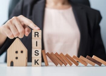 mitigate risk in luxury real estate fund investments