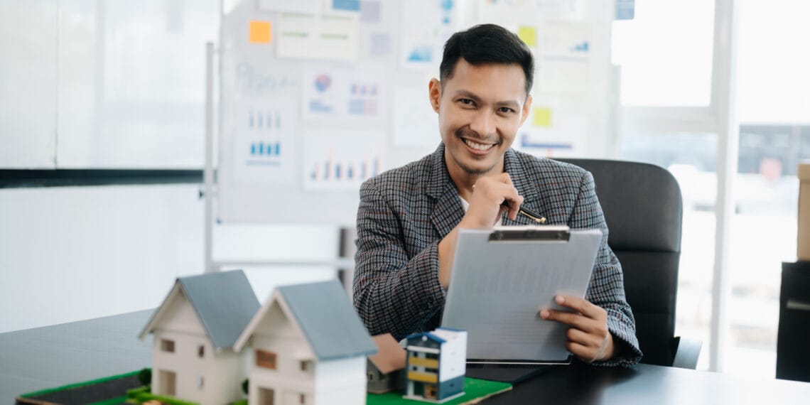 How to start a real estate business